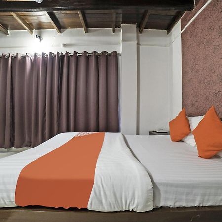 Hotel O Highland Manor Guwahati Zewnętrze zdjęcie